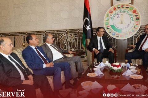 وفد من مجلس النوب في الجزائر